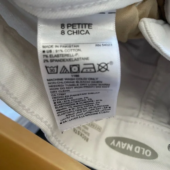 Old Navy Women's White High Rise Rockstar Skinny Jeans - Picture 2 of 4